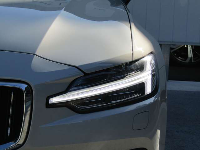 ボルボ Ｖ６０ Ｔ５　インスクリプション R2年 (関東) 99