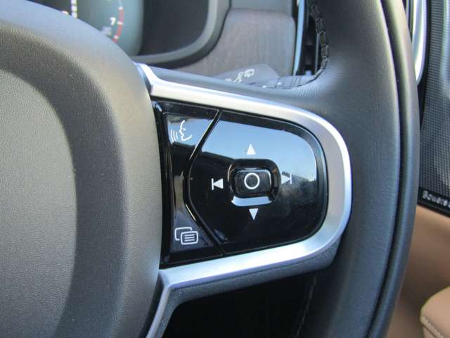 ボルボ Ｖ９０クロスカントリー Ｂ６ ＡＷＤ プロ ４ＷＤ R3年 (関東) 99