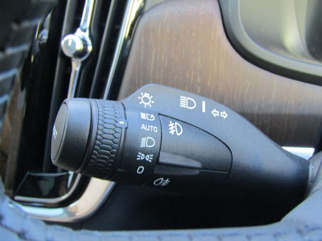 ボルボ Ｖ９０クロスカントリー Ｂ６ ＡＷＤ プロ ４ＷＤ R3年 (関東) 99