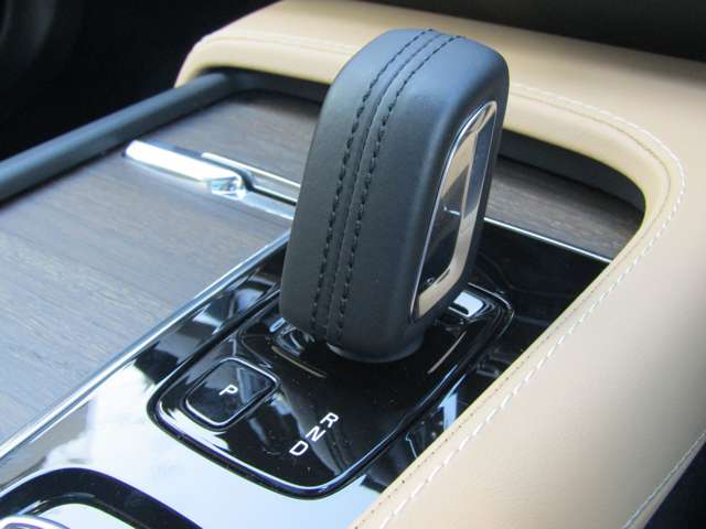 ボルボ Ｖ９０クロスカントリー Ｂ６ ＡＷＤ プロ ４ＷＤ R3年 (関東) 99