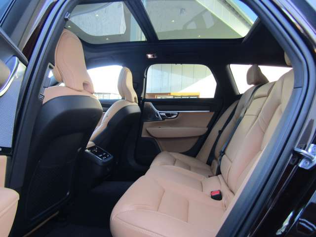 ボルボ Ｖ９０クロスカントリー Ｂ６ ＡＷＤ プロ ４ＷＤ R3年 (関東) 99