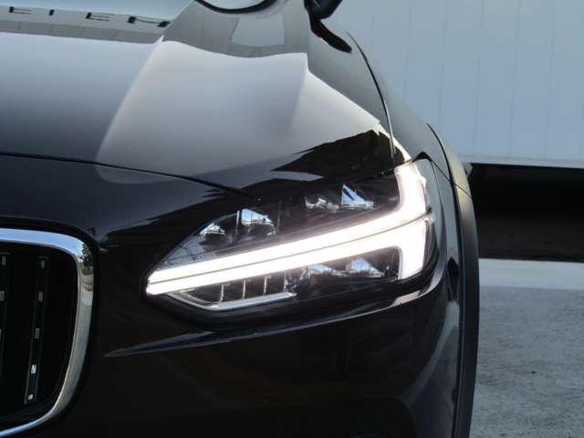 ボルボ Ｖ９０クロスカントリー Ｂ６ ＡＷＤ プロ ４ＷＤ R3年 (関東) 99