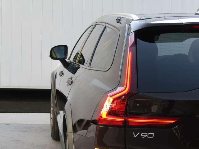 ボルボ Ｖ９０クロスカントリー Ｂ６ ＡＷＤ プロ ４ＷＤ R3年 (関東) 99