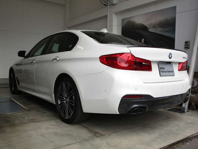 ＢＭＷ ５シリーズ ５２３Ｄ Ｍスポーツ ディーゼルターボ H30年 (近畿) 99
