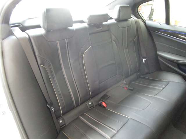 ＢＭＷ ５シリーズ ５２３Ｄ Ｍスポーツ ディーゼルターボ H30年 (近畿) 99