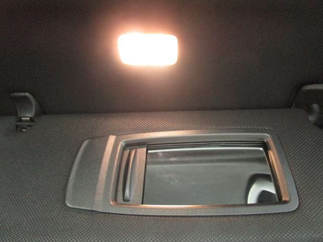 ＢＭＷ ５シリーズ ５２３Ｄ Ｍスポーツ ディーゼルターボ H30年 (近畿) 99