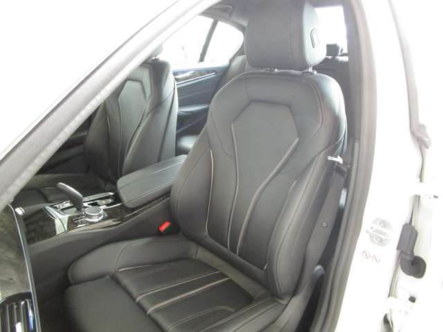 ＢＭＷ ５シリーズ ５２３Ｄ Ｍスポーツ ディーゼルターボ H30年 (近畿) 99