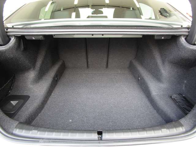 ＢＭＷ ５シリーズ ５２３Ｄ Ｍスポーツ ディーゼルターボ H30年 (近畿) 99