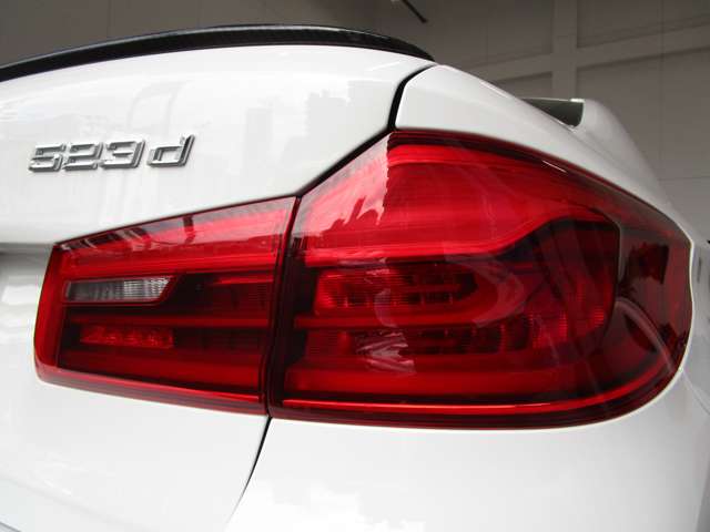 ＢＭＷ ５シリーズ ５２３Ｄ Ｍスポーツ ディーゼルターボ H30年 (近畿) 99