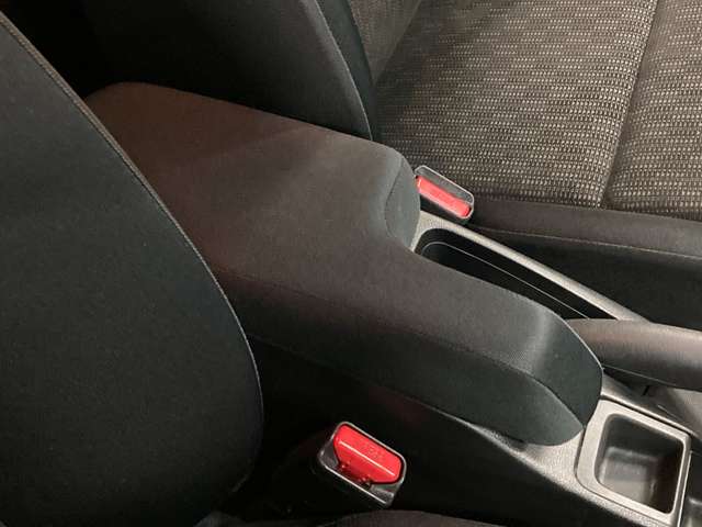 ホンダ フィット １．３ １３Ｇ Ｌパッケージ ４ＷＤ H26年 (北海道) 99