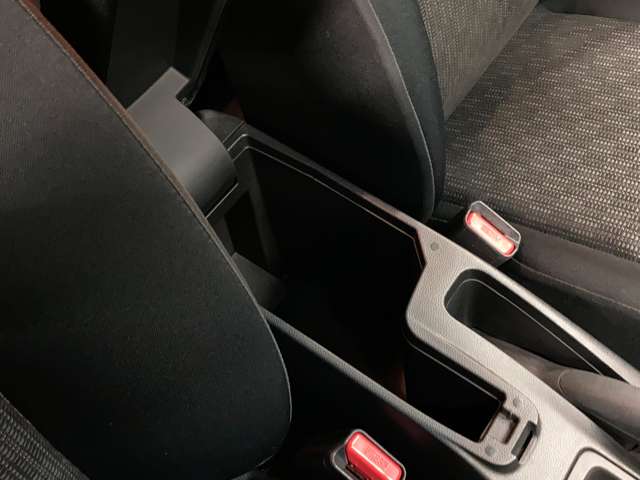 ホンダ フィット １．３ １３Ｇ Ｌパッケージ ４ＷＤ H26年 (北海道) 99