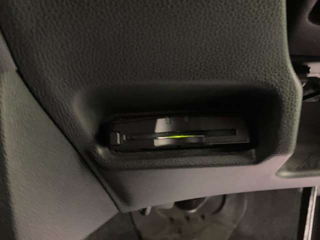 ホンダ フィット １．３ １３Ｇ Ｌパッケージ ４ＷＤ H26年 (北海道) 99