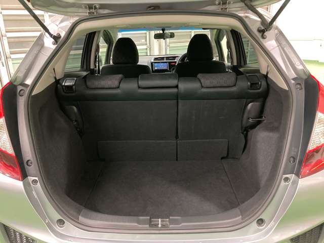 ホンダ フィット １．３ １３Ｇ Ｌパッケージ ４ＷＤ H26年 (北海道) 99