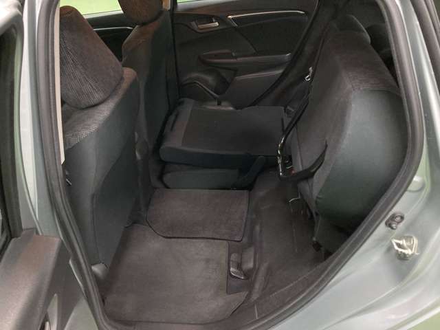 ホンダ フィット １．３ １３Ｇ Ｌパッケージ ４ＷＤ H26年 (北海道) 99