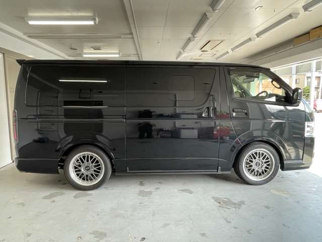 トヨタ ハイエースバン ２．８ スーパーＧＬ ダークプライムＩＩ ロングボディ ディーゼルターボ ４ＷＤ R4年 (北海道) 99