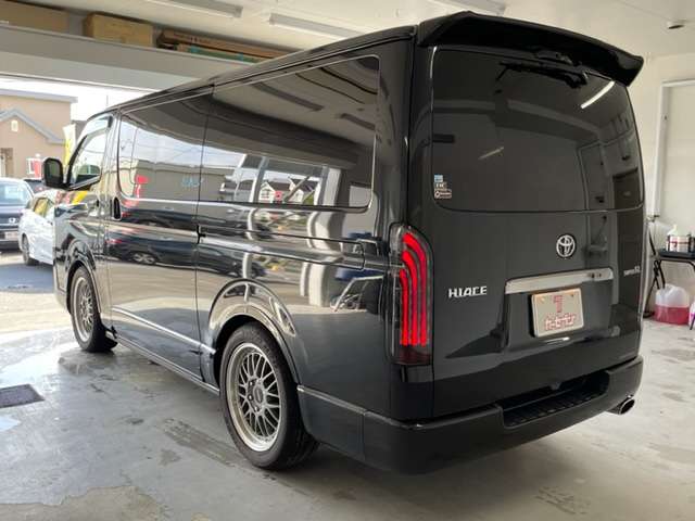 トヨタ ハイエースバン ２．８ スーパーＧＬ ダークプライムＩＩ ロングボディ ディーゼルターボ ４ＷＤ R4年 (北海道) 99