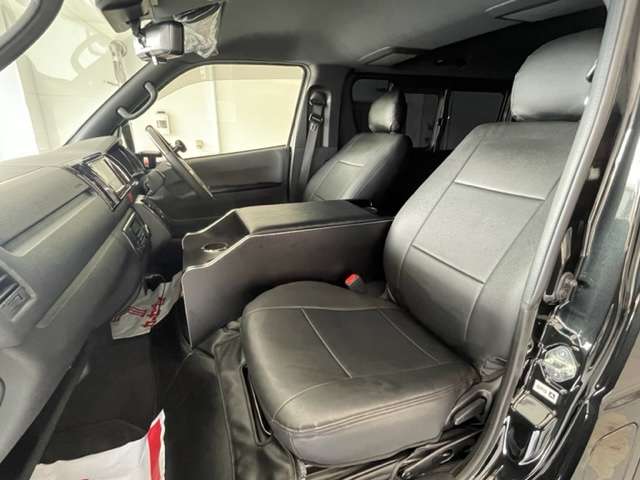 トヨタ ハイエースバン ２．８ スーパーＧＬ ダークプライムＩＩ ロングボディ ディーゼルターボ ４ＷＤ R4年 (北海道) 99