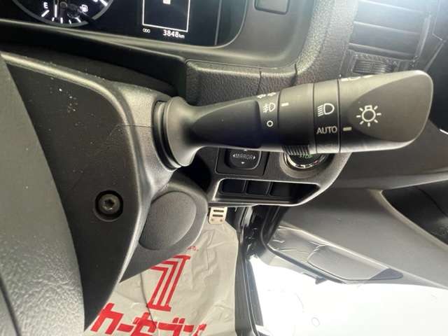 トヨタ ハイエースバン ２．８ スーパーＧＬ ダークプライムＩＩ ロングボディ ディーゼルターボ ４ＷＤ R4年 (北海道) 99