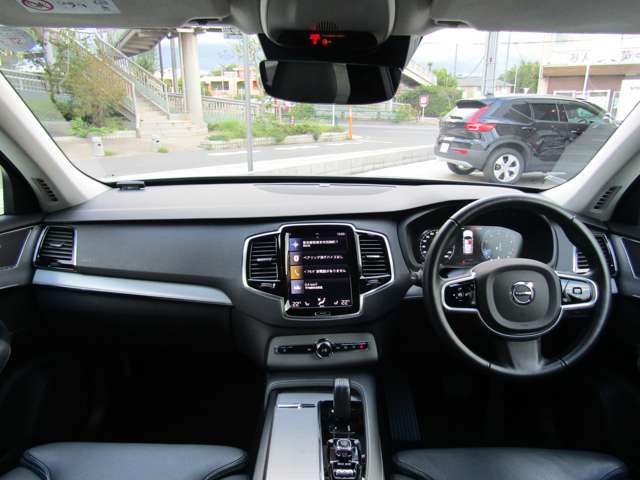 ボルボ ＸＣ９０ Ｂ５ ＡＷＤ モメンタム ４ＷＤ R2年 (関東) 99