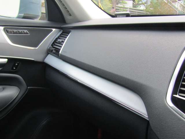 ボルボ ＸＣ９０ Ｂ５ ＡＷＤ モメンタム ４ＷＤ R2年 (関東) 99