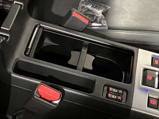 スバル レヴォーグ １．６ ＧＴ－Ｓ アイサイト ４ＷＤ H26年 (北海道) 99