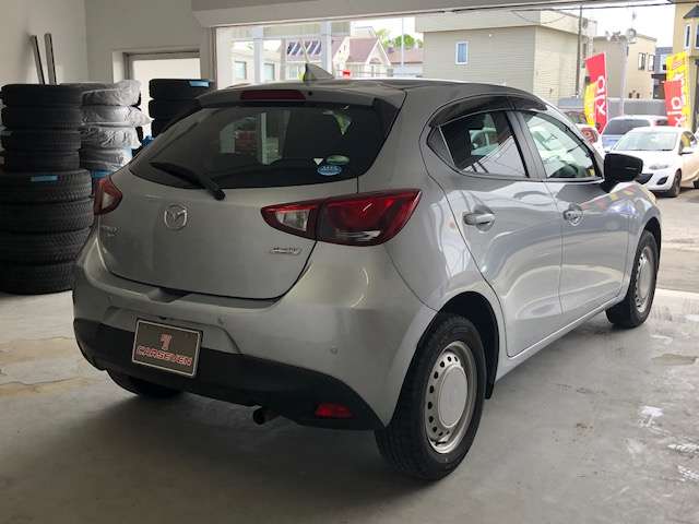 マツダ デミオ １．３ １３Ｓ ４ＷＤ H30年 (北海道) 99