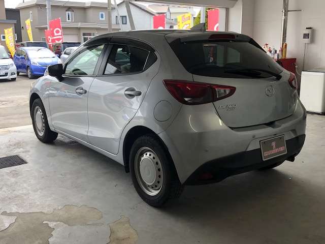 マツダ デミオ １．３ １３Ｓ ４ＷＤ H30年 (北海道) 99