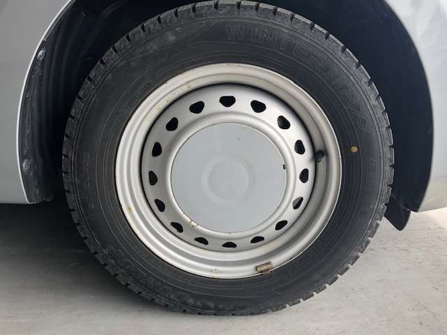 マツダ デミオ １．３ １３Ｓ ４ＷＤ H30年 (北海道) 99