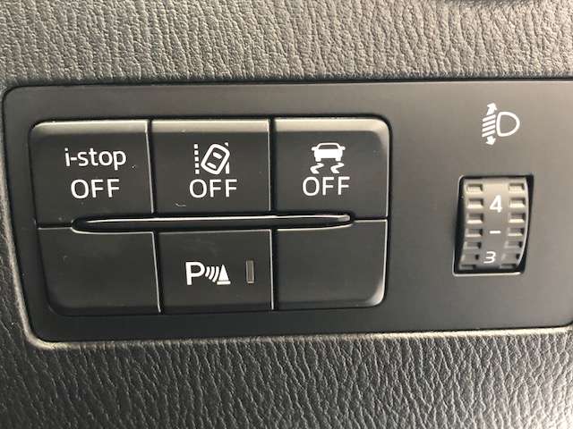 マツダ デミオ １．３ １３Ｓ ４ＷＤ H30年 (北海道) 99