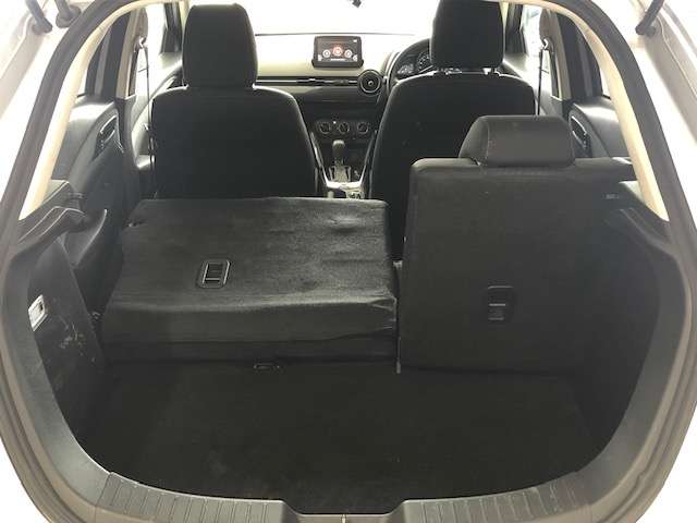 マツダ デミオ １．３ １３Ｓ ４ＷＤ H30年 (北海道) 99