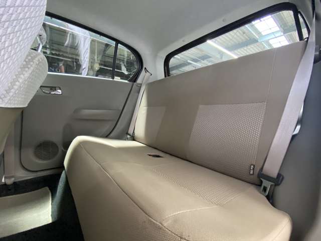 ダイハツ ミラ　イース ６６０ Ｘ H24年 (関東) 99