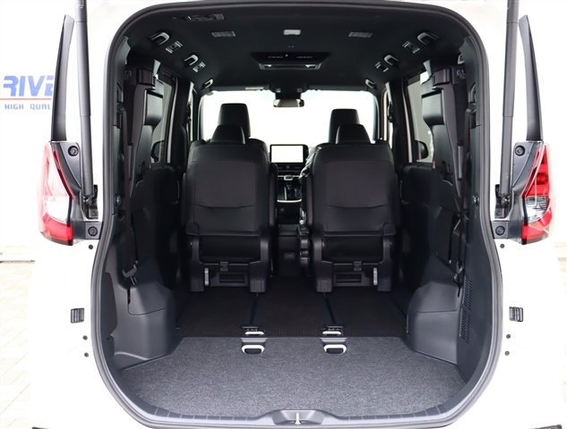 トヨタ ノア Ｓ−Ｚ R5年 (関東) 99