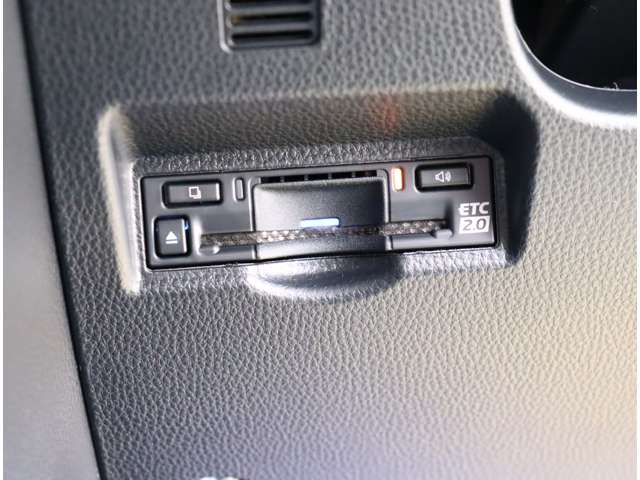 トヨタ ノア Ｓ−Ｚ R5年 (関東) 99