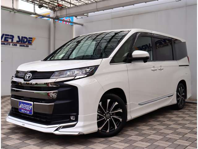 トヨタ ノア Ｓ−Ｚ R5年 (関東) 99