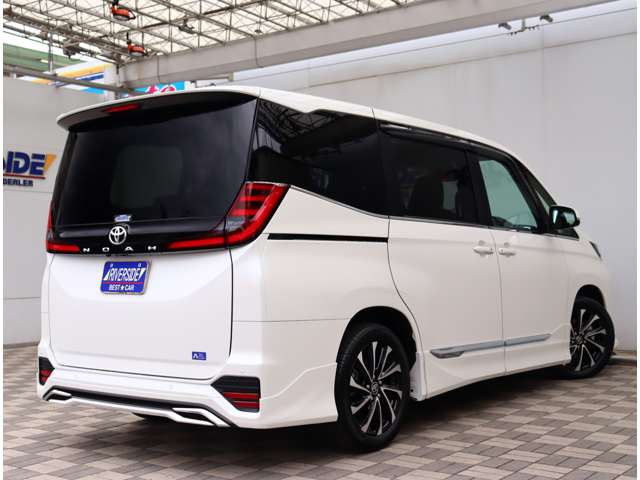 トヨタ ノア Ｓ−Ｚ R5年 (関東) 99