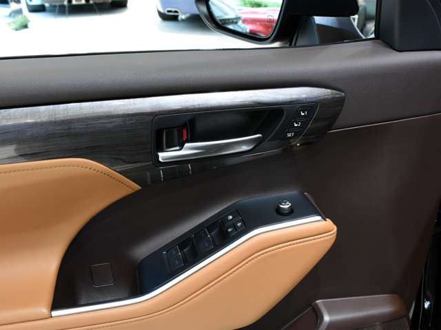 米国トヨタ ハイランダー ３．５Ｖ６ リミテッド プラチナム ４ＷＤ R3年 (関東) 99