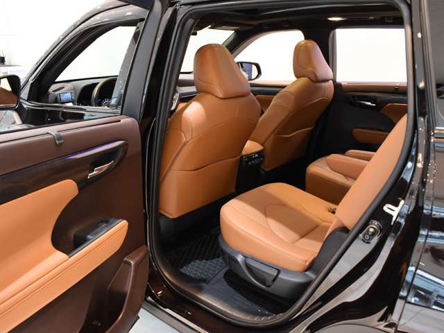 米国トヨタ ハイランダー ３．５Ｖ６ リミテッド プラチナム ４ＷＤ R3年 (関東) 99