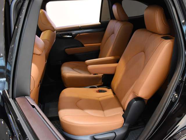 米国トヨタ ハイランダー ３．５Ｖ６ リミテッド プラチナム ４ＷＤ R3年 (関東) 99