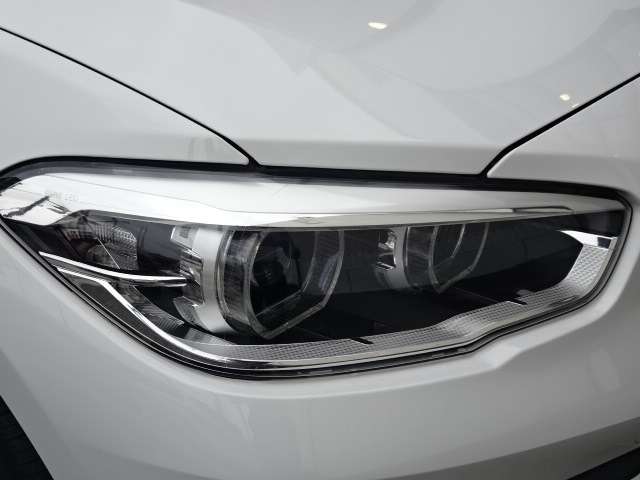 ＢＭＷ １シリーズ １１８ｉ　セレブレーションエディション　マイスタイル H28年 (近畿) 99