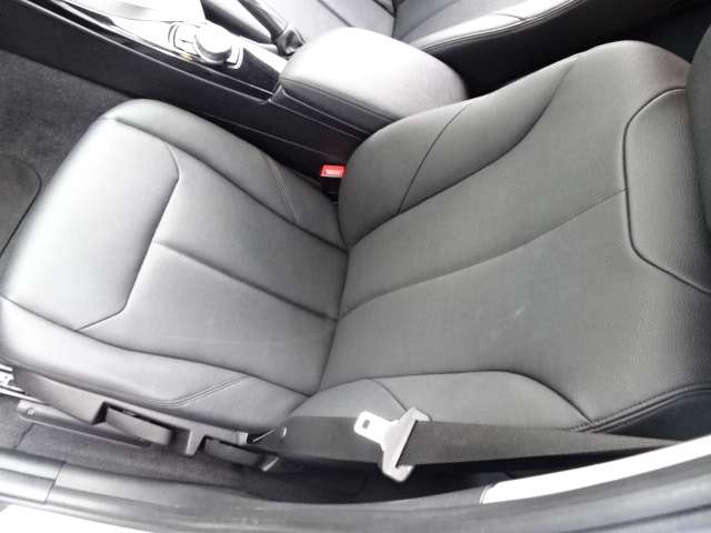 ＢＭＷ １シリーズ １１８ｉ　セレブレーションエディション　マイスタイル H28年 (近畿) 99