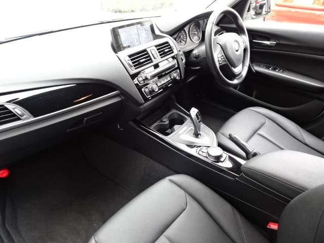 ＢＭＷ １シリーズ １１８ｉ　セレブレーションエディション　マイスタイル H28年 (近畿) 99