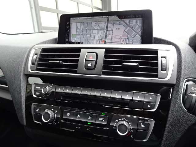 ＢＭＷ １シリーズ １１８ｉ　セレブレーションエディション　マイスタイル H28年 (近畿) 99