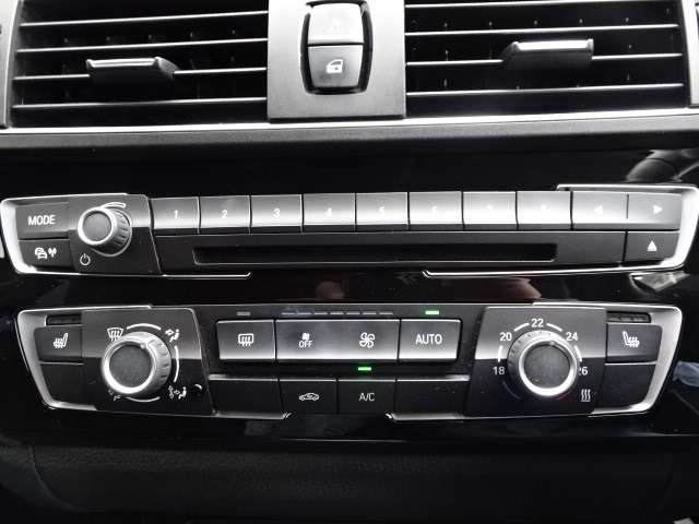 ＢＭＷ １シリーズ １１８ｉ　セレブレーションエディション　マイスタイル H28年 (近畿) 99