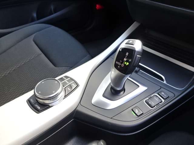 ＢＭＷ １シリーズ １１８ｉ H30年 (近畿) 99