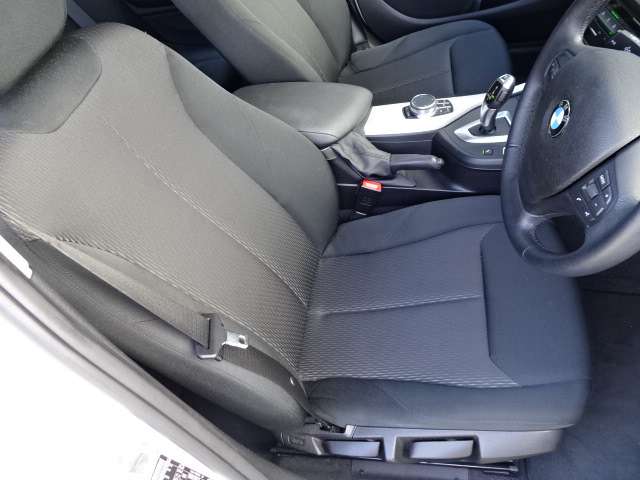 ＢＭＷ １シリーズ １１８ｉ H30年 (近畿) 99