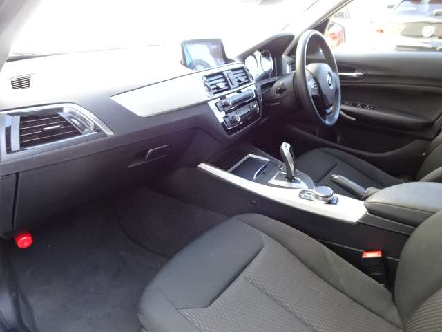 ＢＭＷ １シリーズ １１８ｉ H30年 (近畿) 99