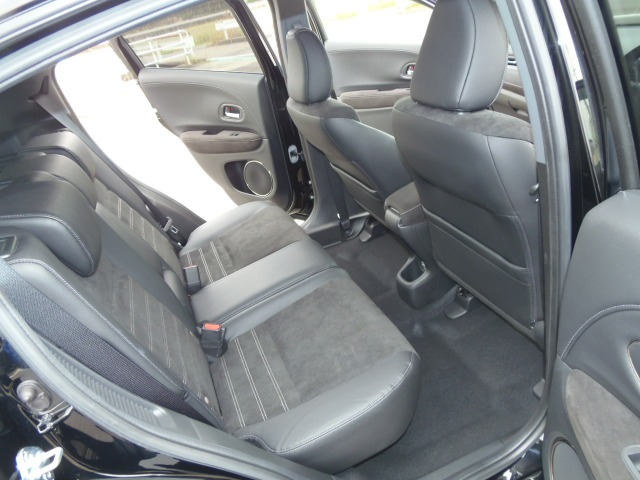 ホンダ ヴェゼル １．５ ハイブリッド ＲＳ ホンダセンシング H30年 (東海) 99