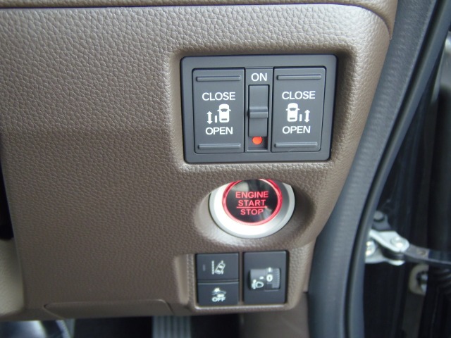 ホンダ Ｎ　ＢＯＸ ６６０ ＥＸ ターボ R5年 (東海) 99