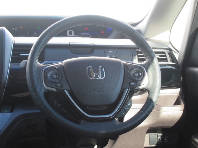 ホンダ フリード １．５ モデューロＸ ホンダセンシング H30年 (関東) 99