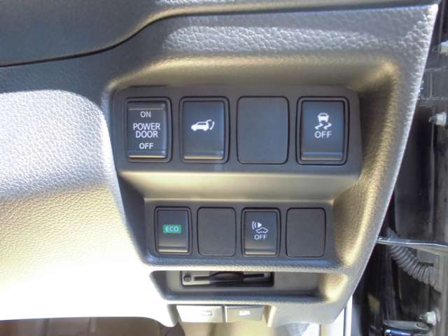 日産 エクストレイル　ハイブリッド ２．０ ２０ＸＩ ハイブリッド ４ＷＤ R1年 (関東) 99